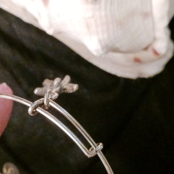 Beachy Canvas Wall Hangings and Beachy Charm Bracelet Bangle - Picture 6 of 7